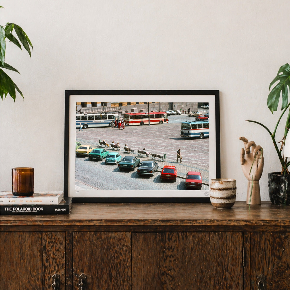 Traffic (1975) - Finland — A4 (30×21cm, 12×8") Black Frame
