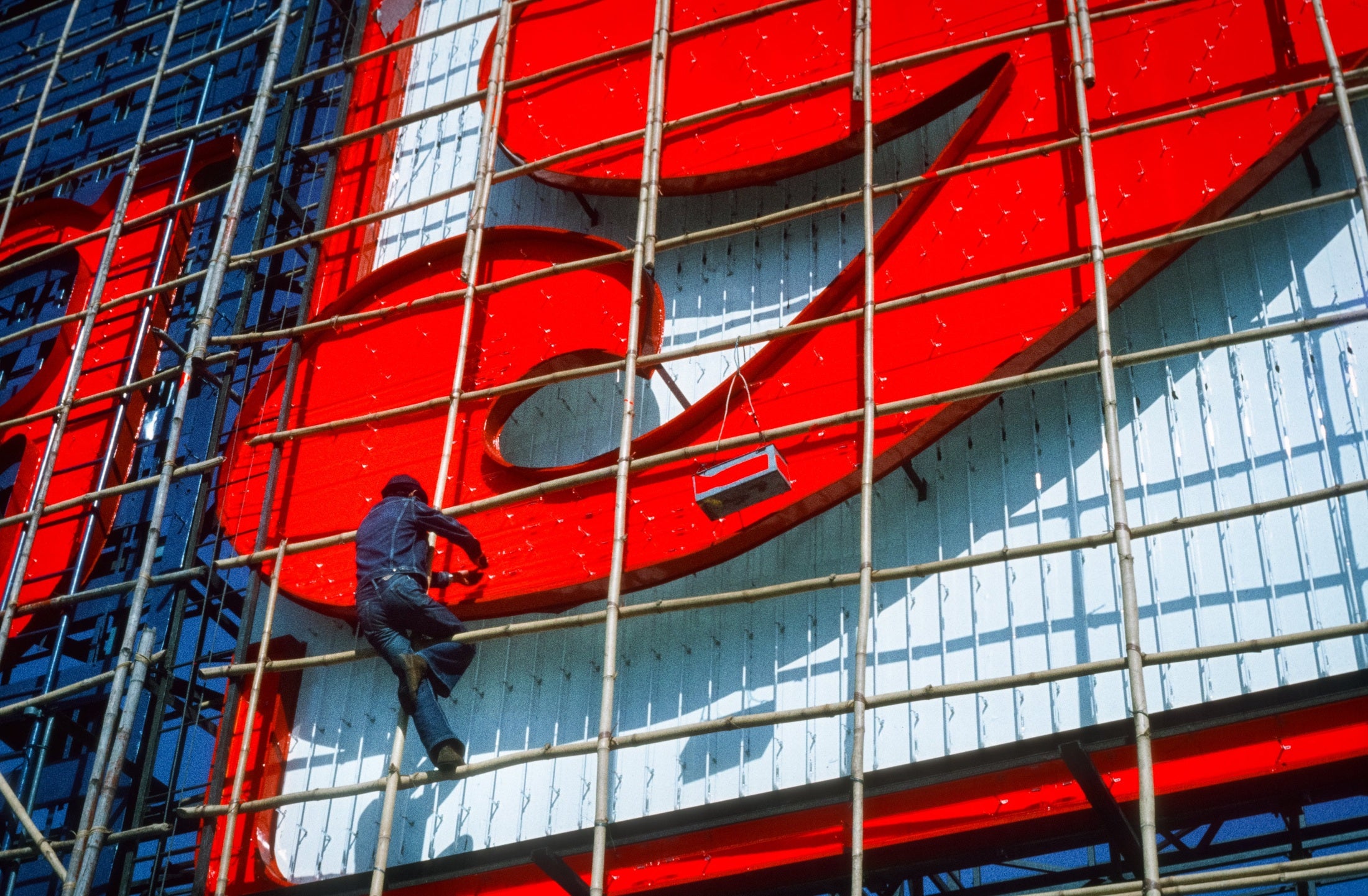 The Painter - Singapore 1985 Photograph